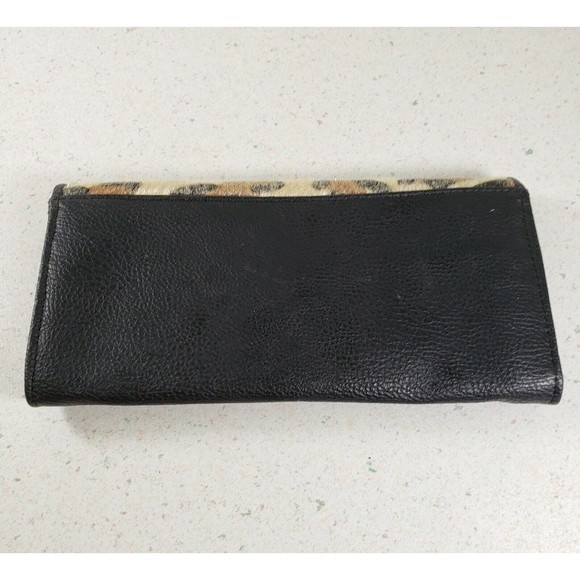 Atmosphere Leopard Print Faux Wallet Clutch - Picture 2 of 8